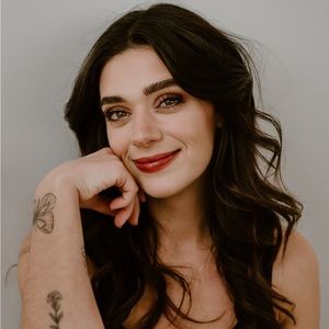 Meet your Posher, Amanda